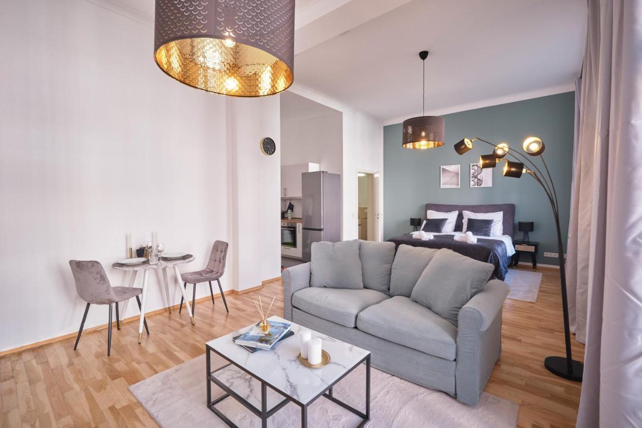 Historisches Deluxe Apartment Im Marianum Neuss Zewnętrze zdjęcie