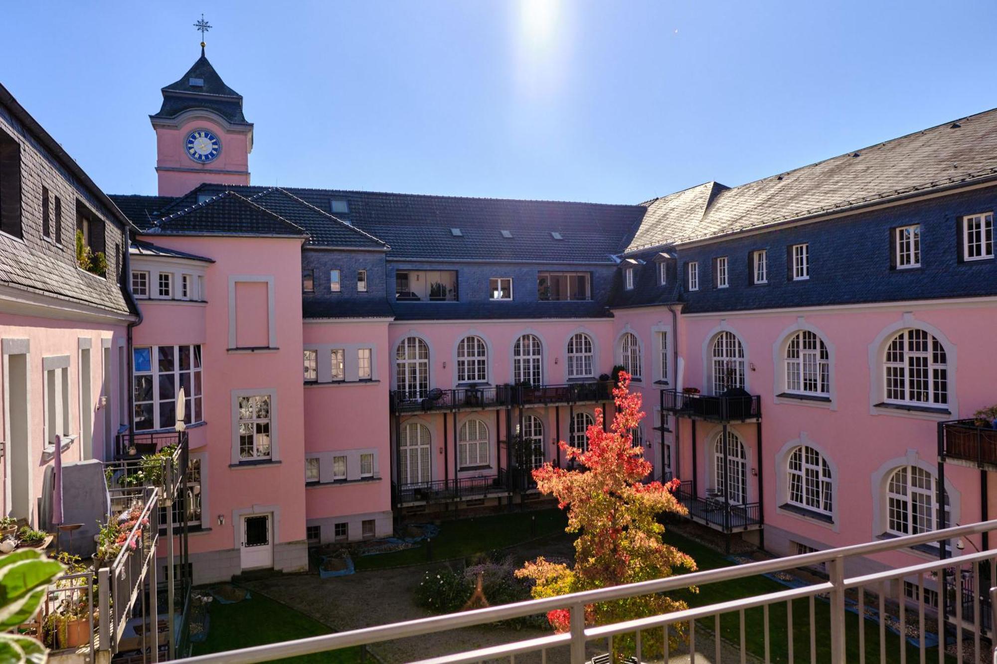 Historisches Deluxe Apartment Im Marianum Neuss Zewnętrze zdjęcie